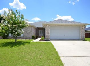 4699 Autumndale Dr, Milton, FL 32571