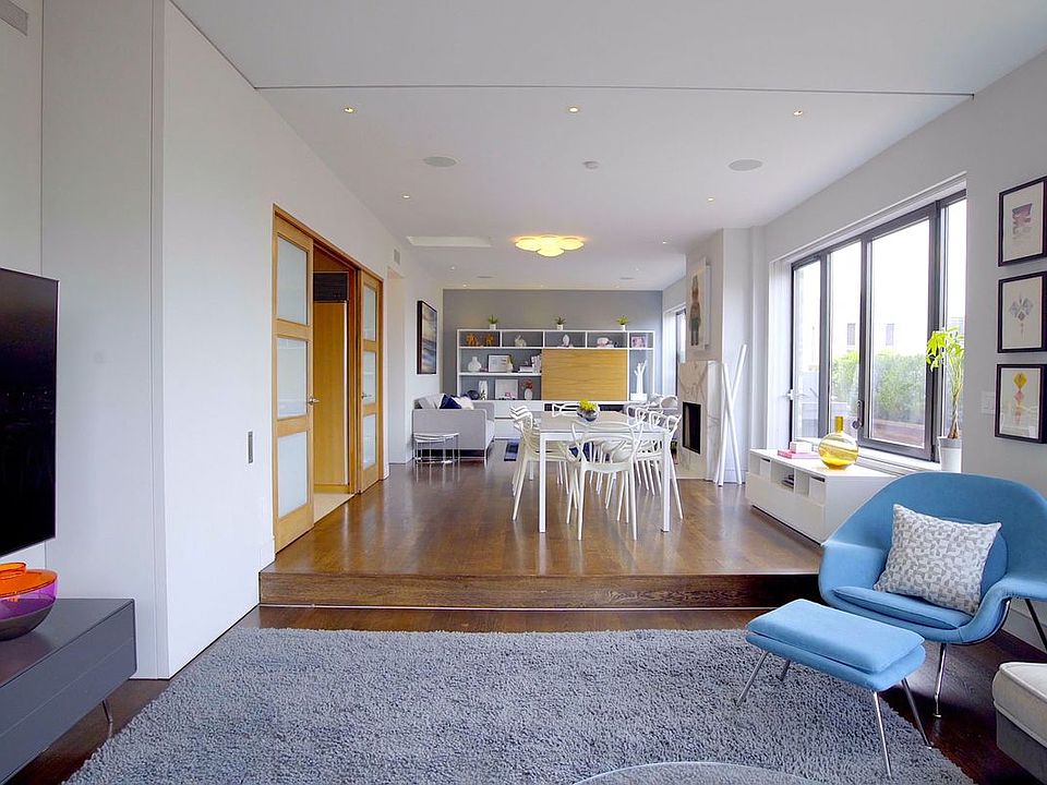 1st image of 670 W End Ave Penthouse C