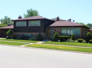 1801 S Washington Ave, Park Ridge, IL 60068