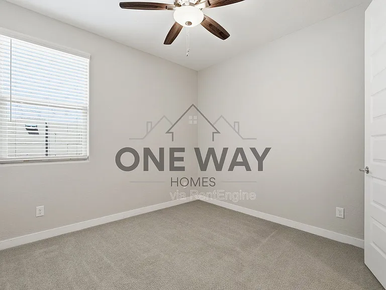 9836 E Red Giant Dr — Photo 25