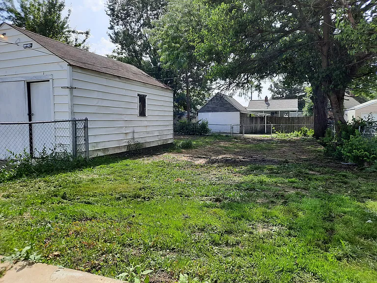 2691 Homecroft Dr — Photo 14