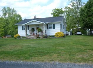 1045 Hub Justice Rd, Pine Hall, NC 27042