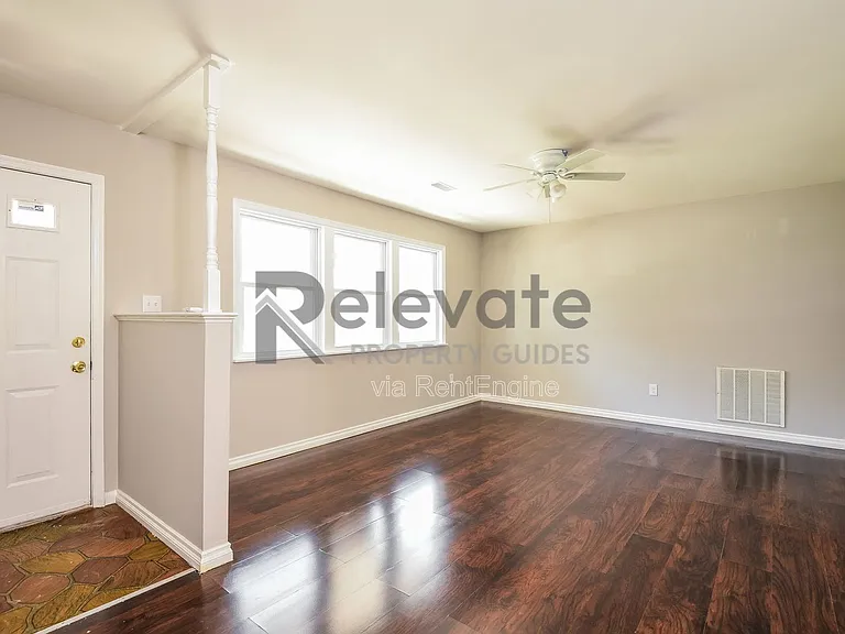 523 Petty St — Photo 2