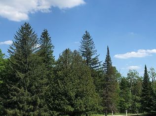 6397 Valley Rd NW, Rapid City, MI 49676