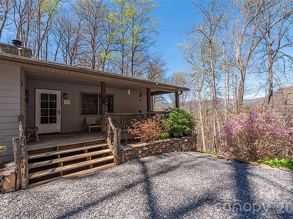 3rd image of 102 Fall Creek Rd