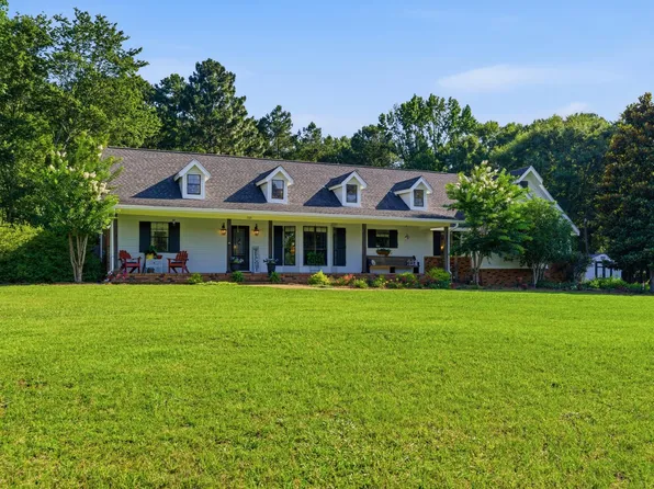 105 Country Park Dr, Petal, MS 39465