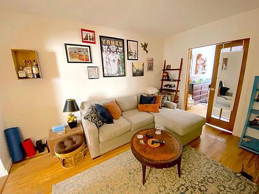 Rented by Highline Residential | media 9