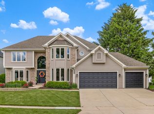 6816 Didrikson Ln, Woodridge, IL 60517