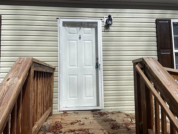 2nd image of 83 Dire Wolf Ln