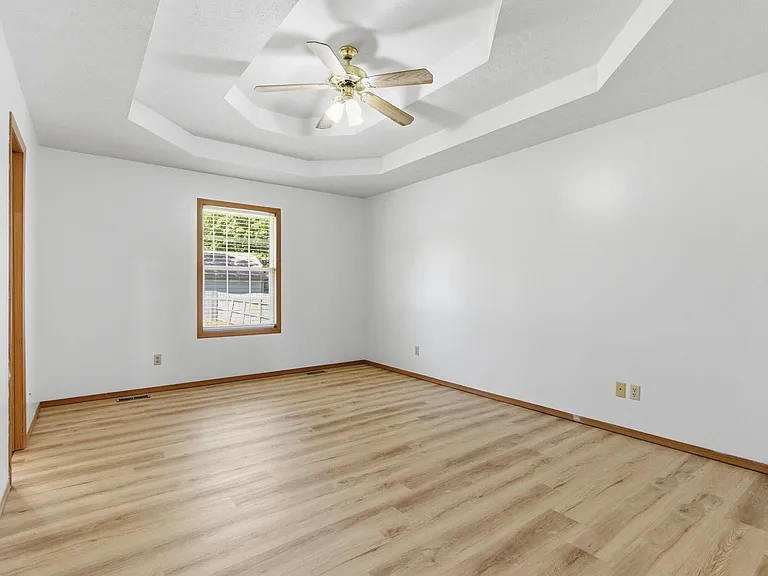 657 Kings Carriage Rd — Photo 22