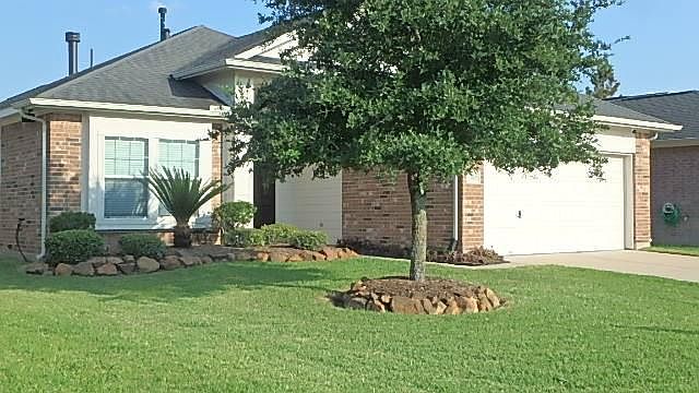 1st image of 7423 Sabinal Creek Dr