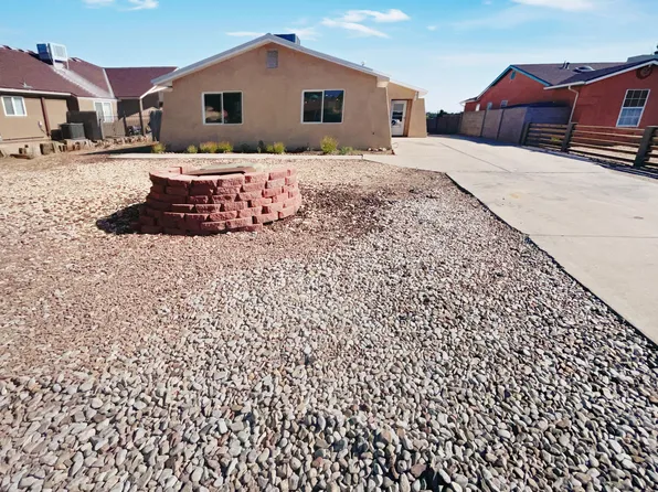 5811 Irving Blvd NW, Albuquerque, NM 87114
