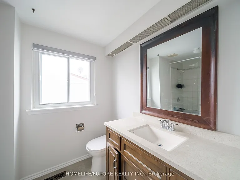 8 Coltman Cres — Photo 19
