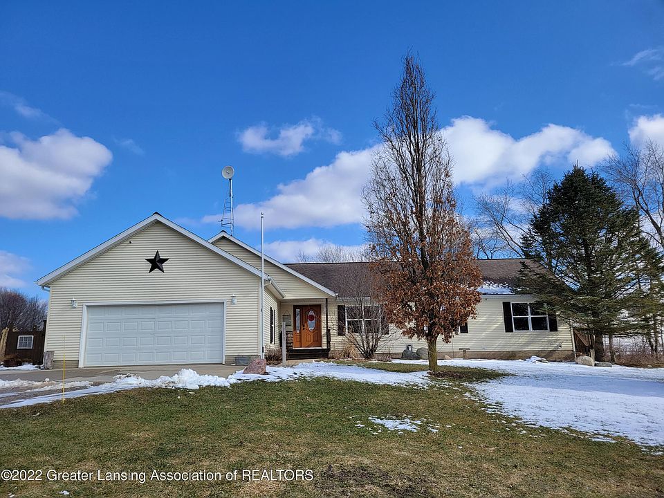 2869 Ridgecrest Dr, Saranac, MI 48881 Zillow