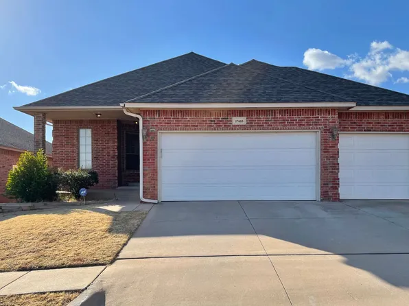 17605 Pond Walk Ct, Edmond, OK 73012