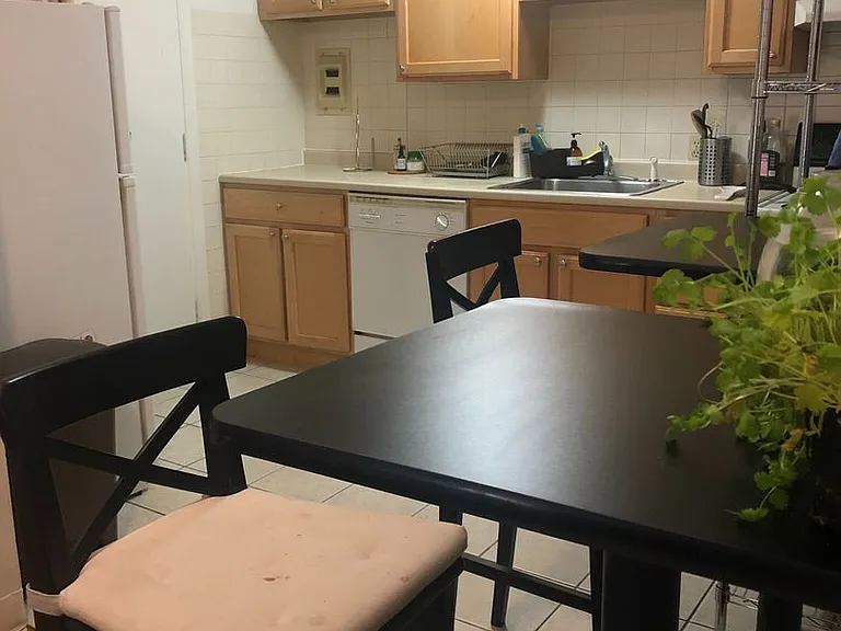 239 Kelton St #22 — Photo 13