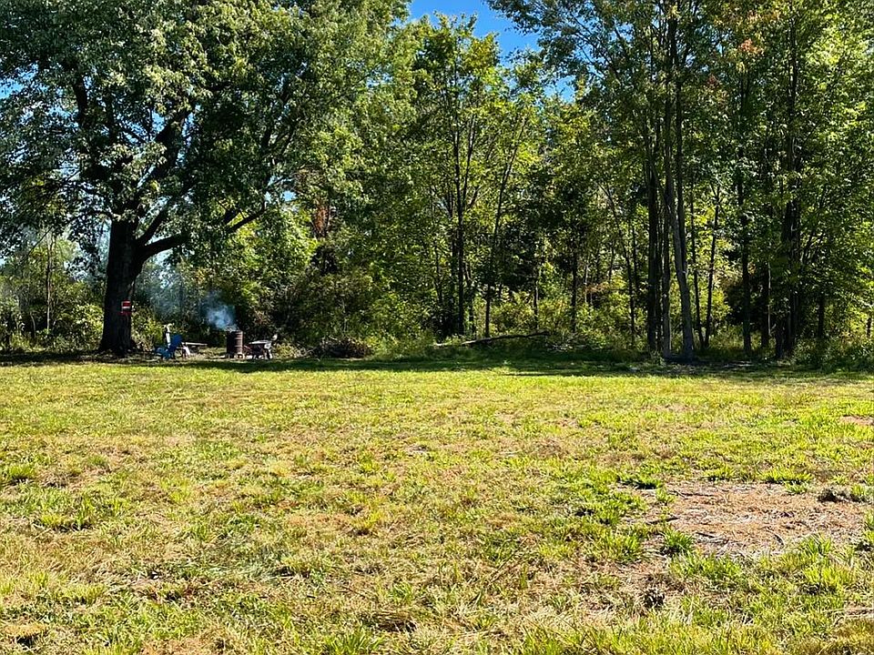 1st image of 126 Homestead Ln