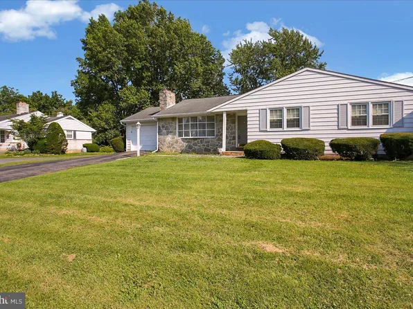 463 Snyder Rd, Reading, PA 19605