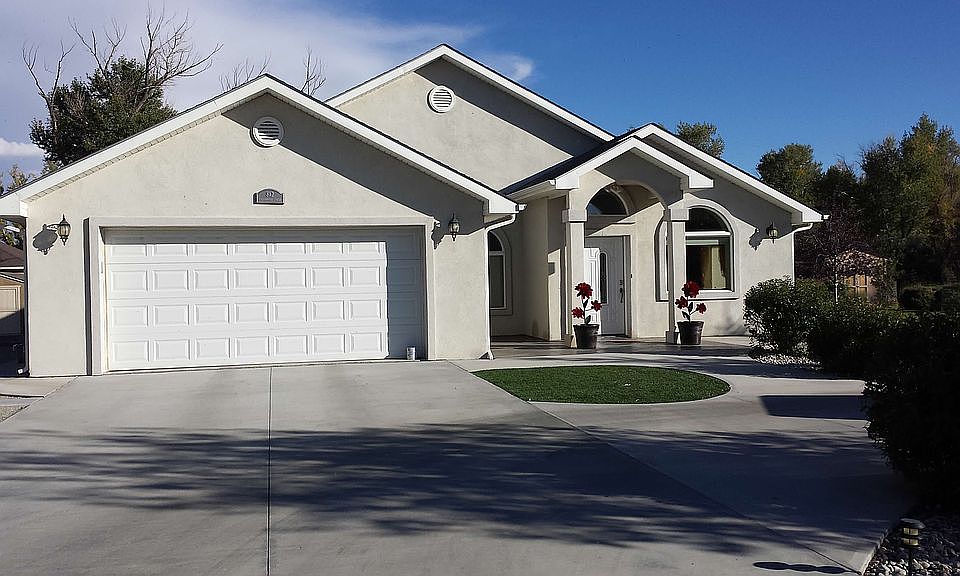 2nd image of 812 Cottonwood Cir