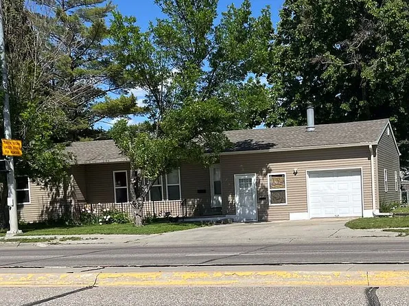 606 N 13th St, Norfolk, NE 68701