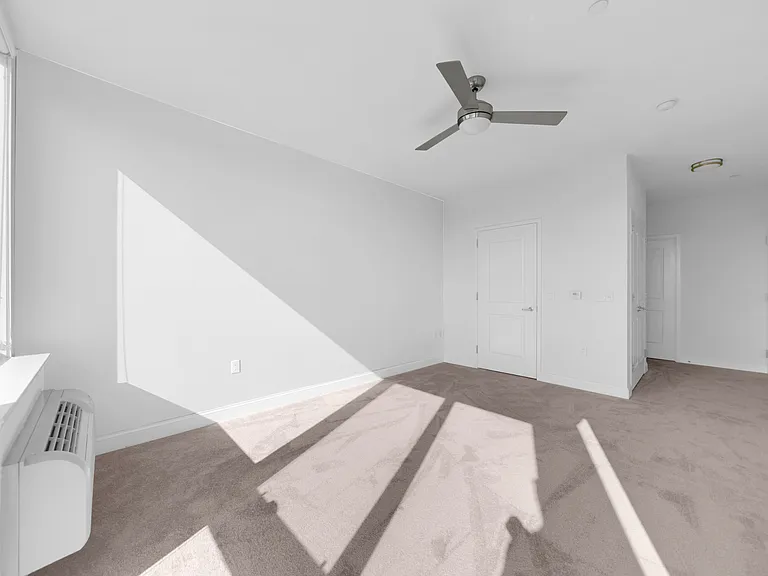 340A Old River Rd #414 — Photo 11