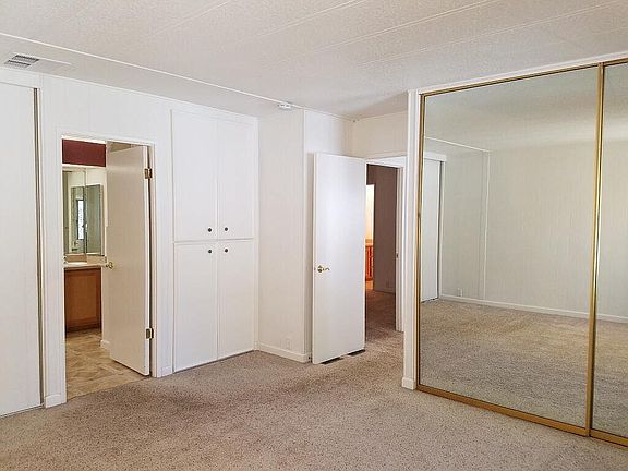 5th image of 10179 Stone Arch Dr