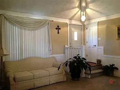 3rd image of 7226 Sandalwood Dr