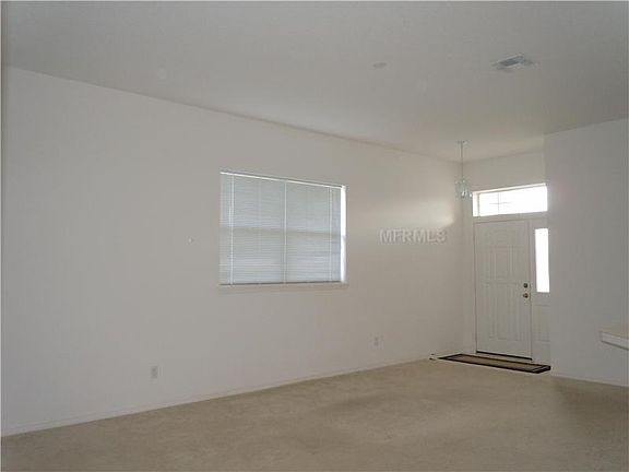 4th image of 150 Rockhill Dr