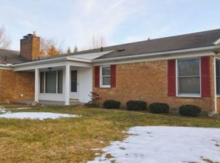 24905 Glen Orchard Dr, Farmington Hills, MI 48336