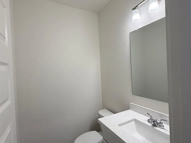 10661 Berry Br — Photo 12