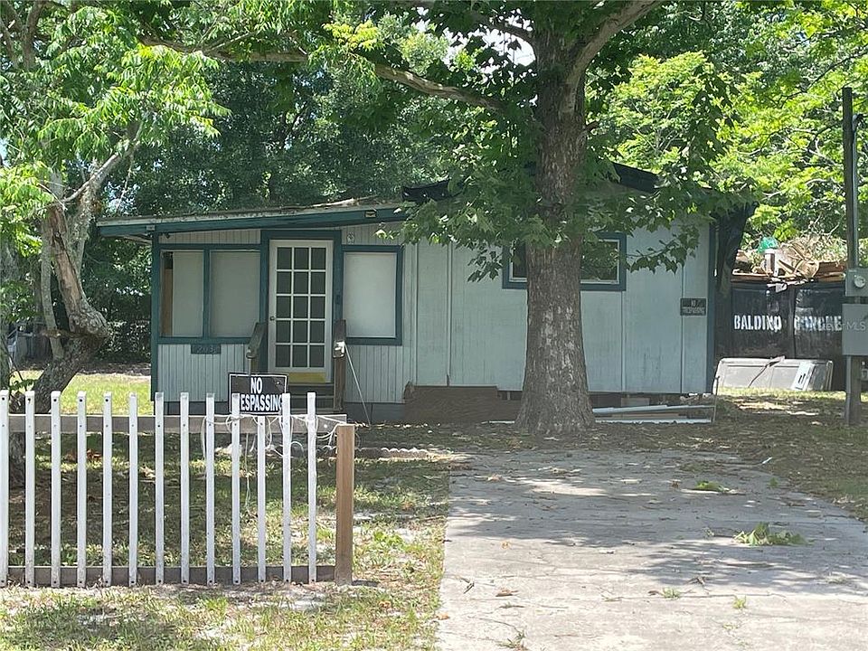 1st image of 42031 Cherry Ave