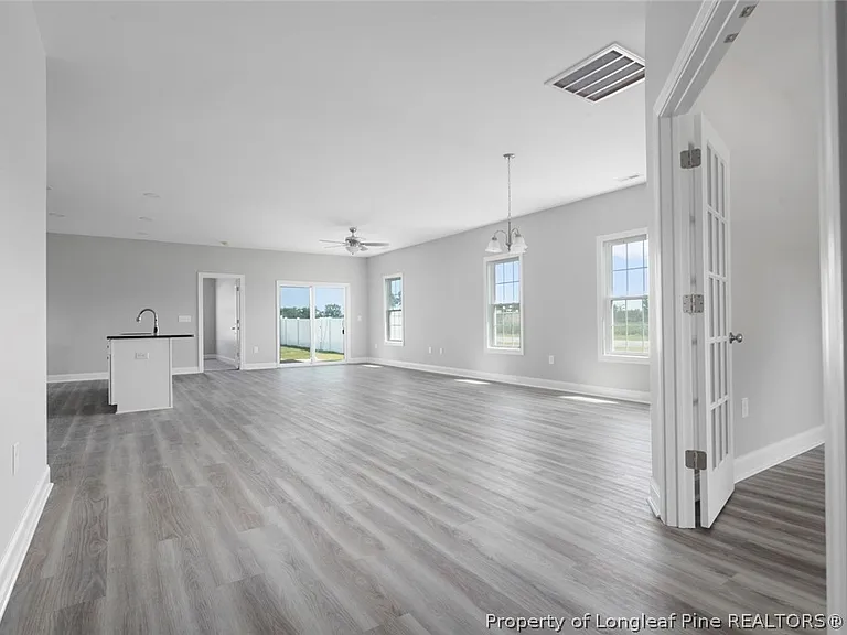 5195 Front St — Photo 9
