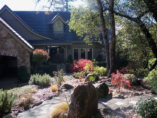 2nd image of 1420 Shadow Rock Dr.