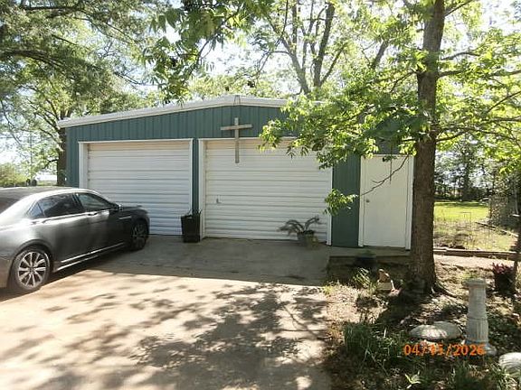 4th image of 2044 First Kolomoki Rd