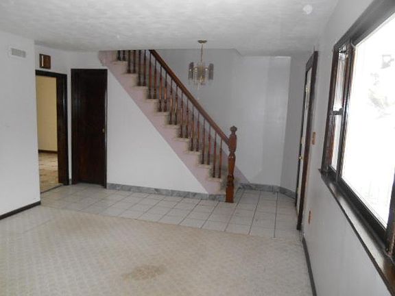 2nd image of 93 Sprague Ave