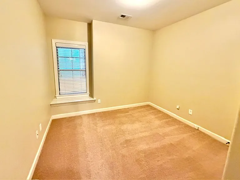 10601 Bird Stone Cv — Photo 12