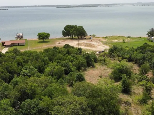 Meadow Pond Ct, Bridgeport, TX 76426