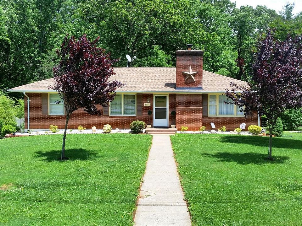 1st image of 1508 Brookville Ln