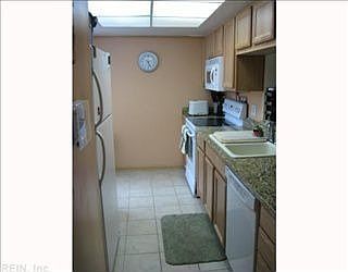 1st image of 3726 Chimney Creek Dr
