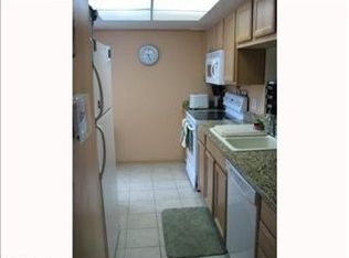 3726 Chimney Creek Dr, Virginia Beach, VA 23462