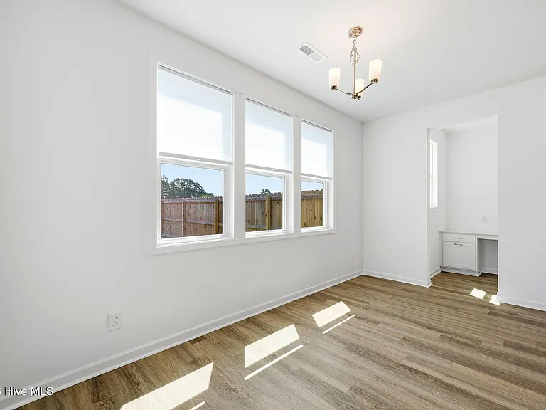 362 Summer Wind Way — Photo 15
