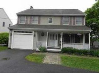 657 Trapelo Rd, North Waltham, MA 02452