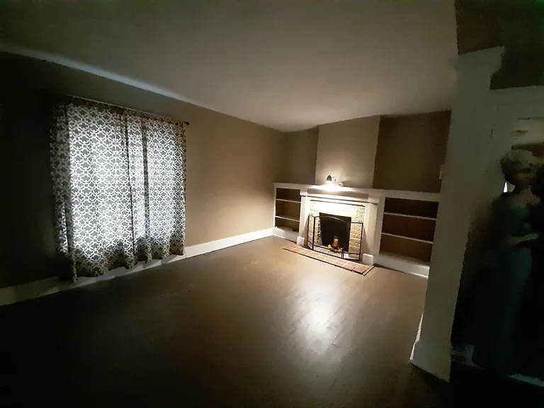 121 Western Ave — Photo 6