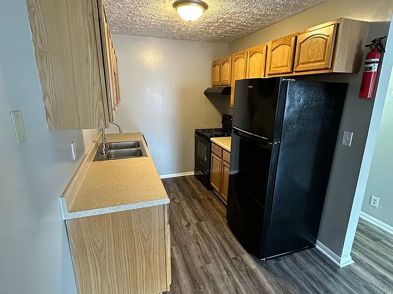 4121 Whistlers Way — Photo 7
