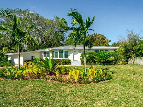 323 NW Spanish River Blvd, Boca Raton, FL 33431