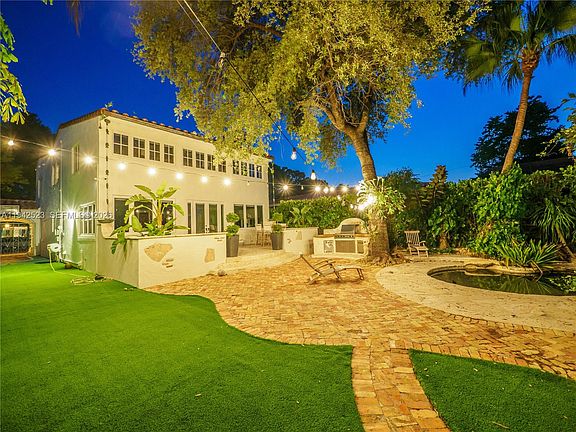 2nd image of 1229 Sorolla Ave