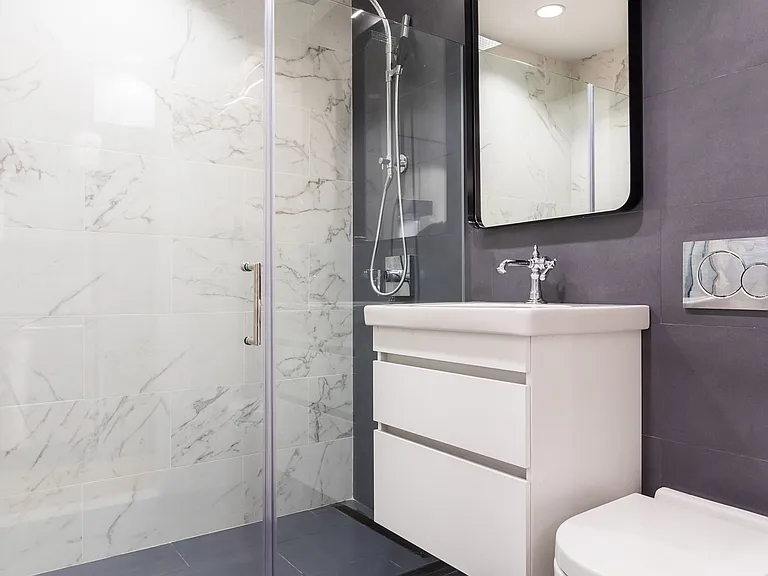 64 2nd Ave #Penthouse 3 — Photo 12