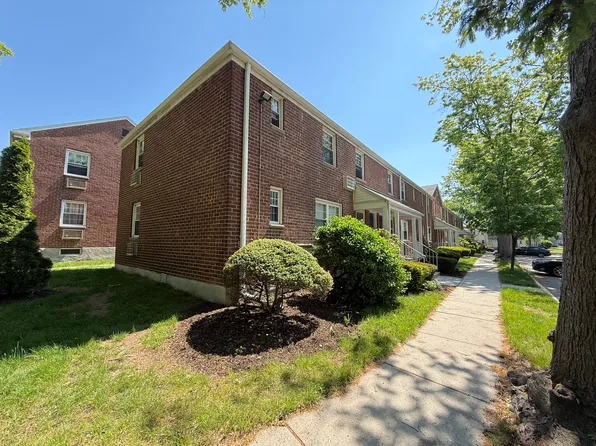 20 Clark Ct, Rutherford, NJ
