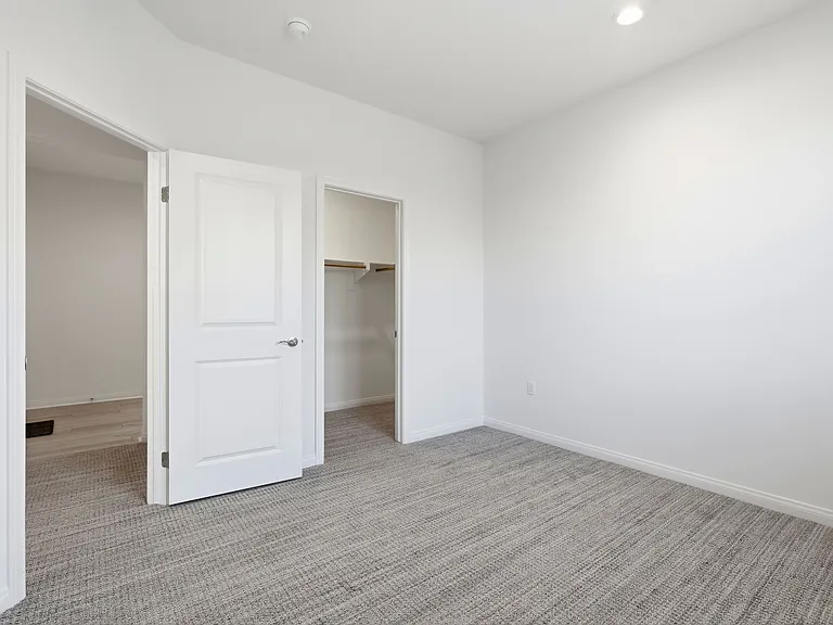 29587 Fortitude Dr — Photo 7