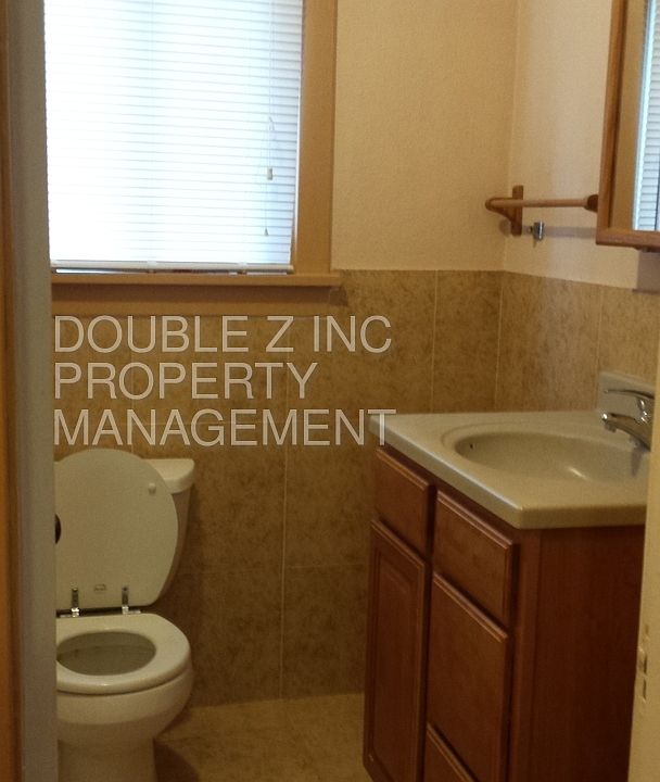 2nd image of 7202 252nd St E